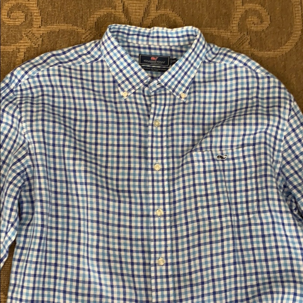 Vineyard Vines Linen Button Down